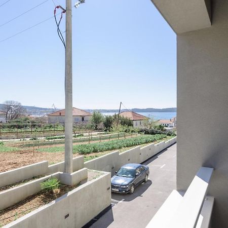 Apartment S-7 Trogir Exteriör bild