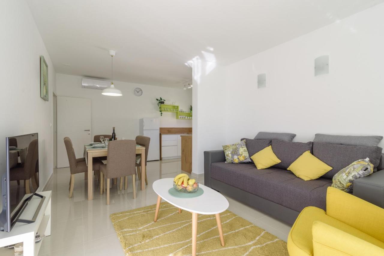 Apartment S-7 Trogir Exteriör bild