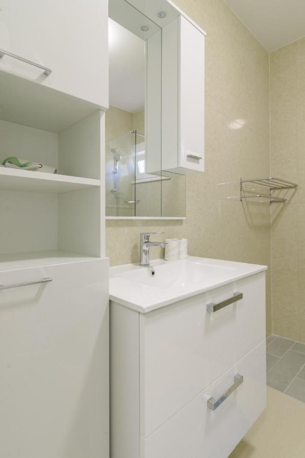 Apartment S-7 Trogir Exteriör bild