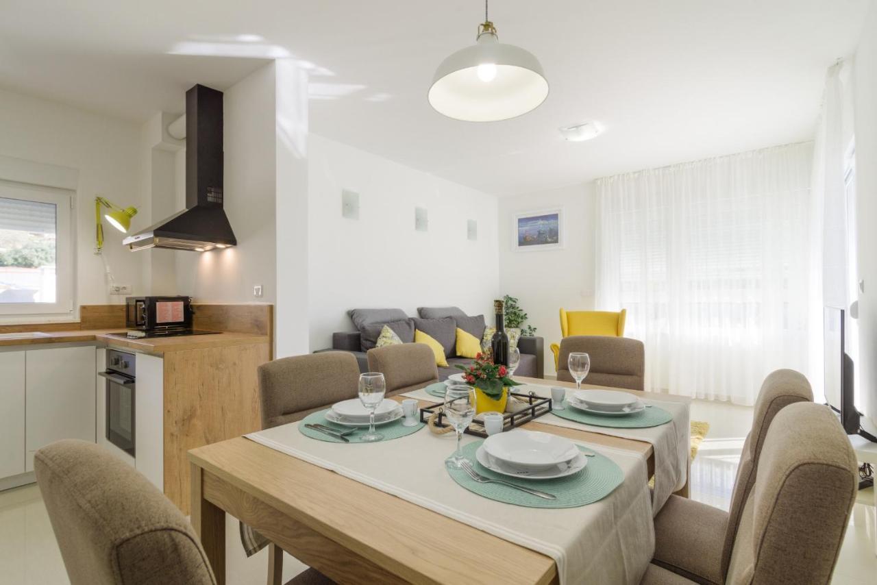 Apartment S-7 Trogir Exteriör bild